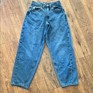 Old Navy extra high-rise balloon style Blue Denim Jeans